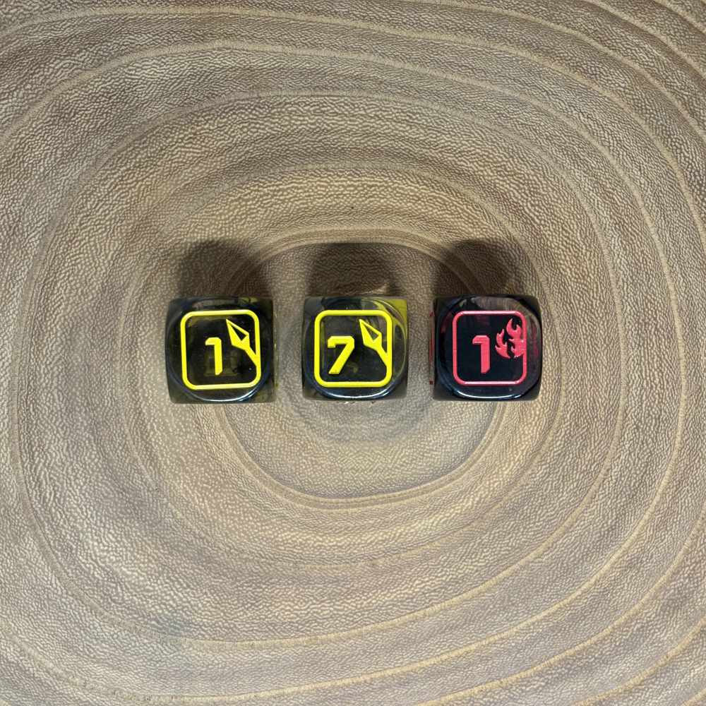 DMG dice set of 3